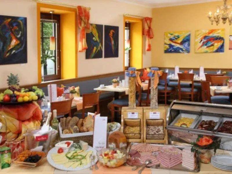 Hotel Secession An Der Oper Wenen 4*,