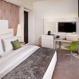Melia Vienne