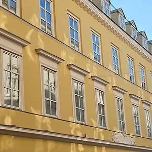 Otel Easy By Stadtpark - Newly Renovated