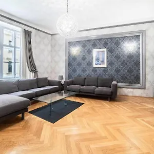 Appartement Carlton