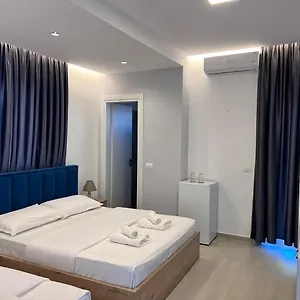 verificați disponibilitatea